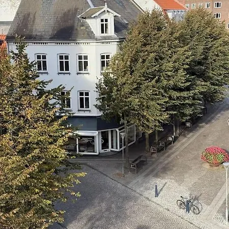 In The Heart Of The Center Апартаменты *